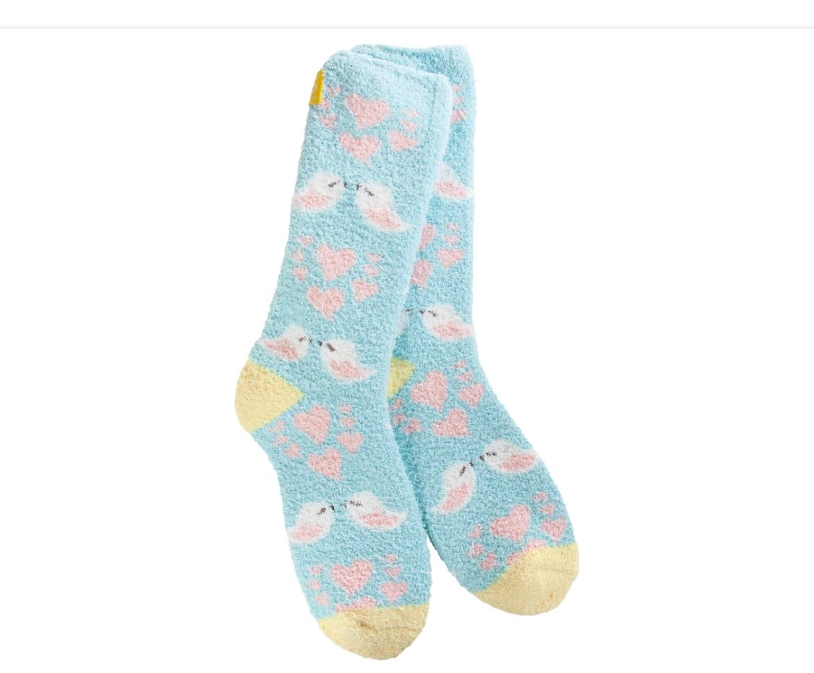 Everyone's favorite cozy socks are back! NEW Costco Finds 🇨🇦 #costc